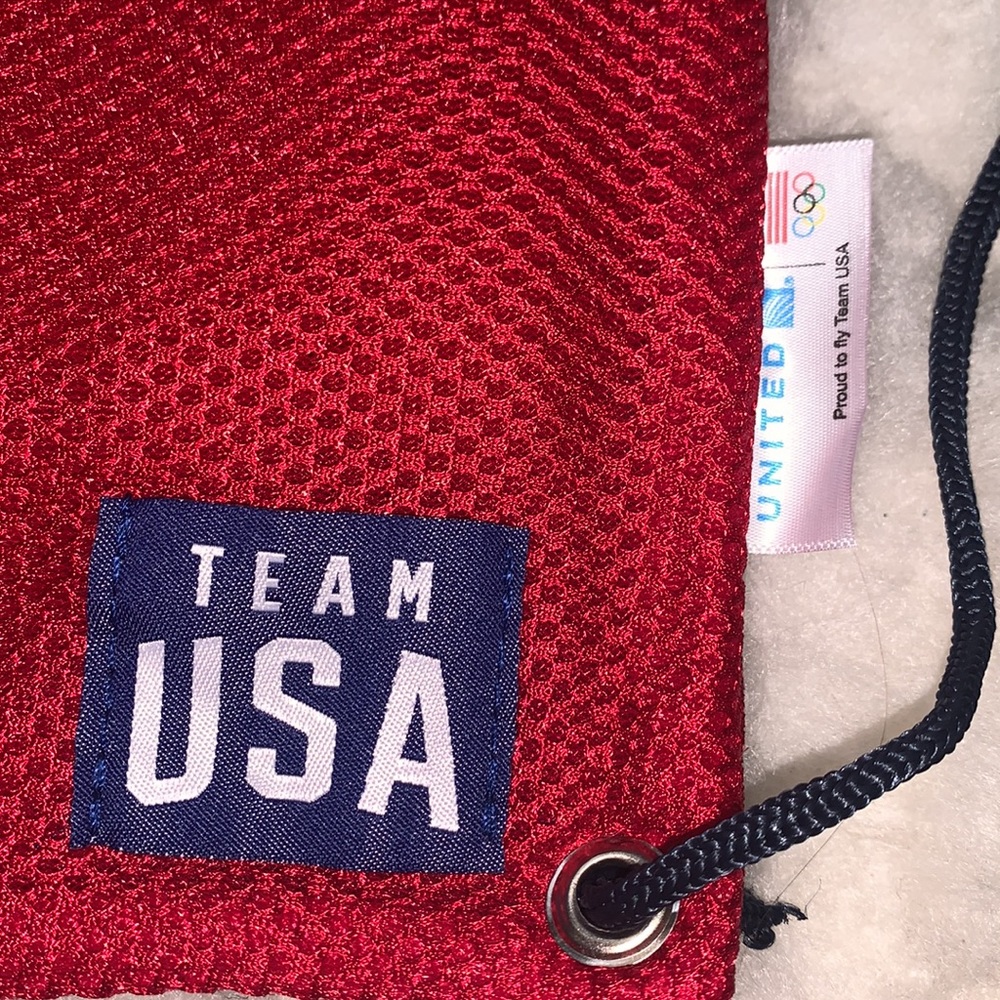 United Olympic USA Team Travel Drawstring Toiletry Kit Bag NEW Men Women Kids - Picture 6 of 8